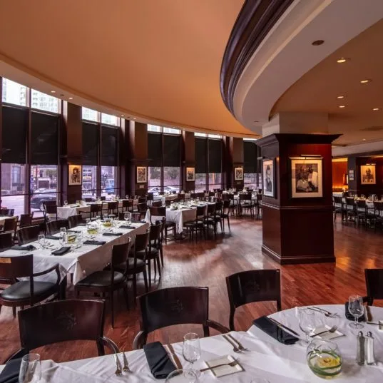 chigs-steak-house-3368-hor-wide-537x537